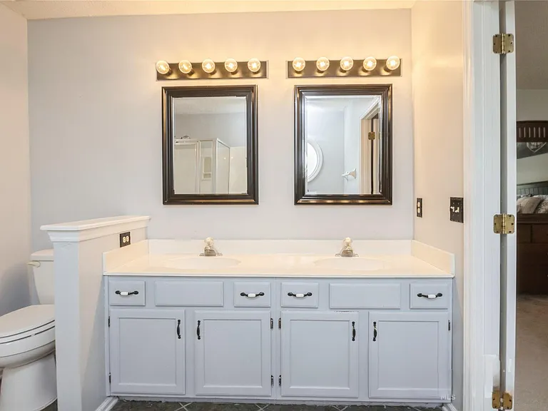 9430 Cantle Dr — Photo 9