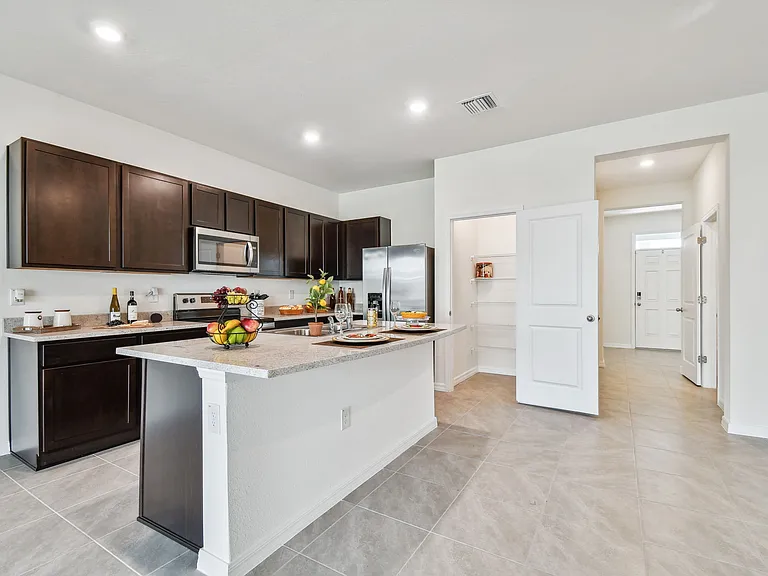 5701 English Oak Ln — Photo 15