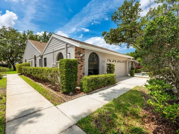 5524 Salem Square Dr N, Palm Harbor, FL 34685