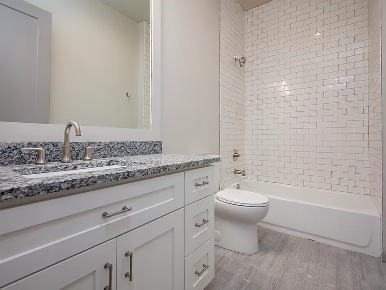 2201 Arbrook — Photo 29
