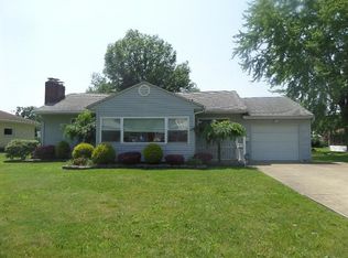 755 Cohassett Dr, Hermitage, PA 16148
