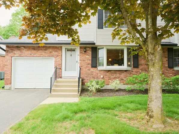 19 Hadley St #14, South Hadley, MA 01075