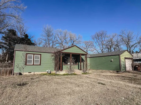 114 Cedar St, Mulvane, KS 67110