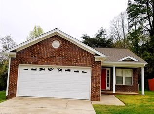 343 Hickory Ln, High Point, NC 27265