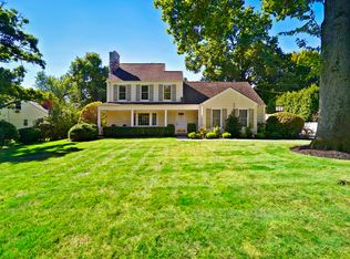 38 Normandy Rd, White Plains, NY 10603