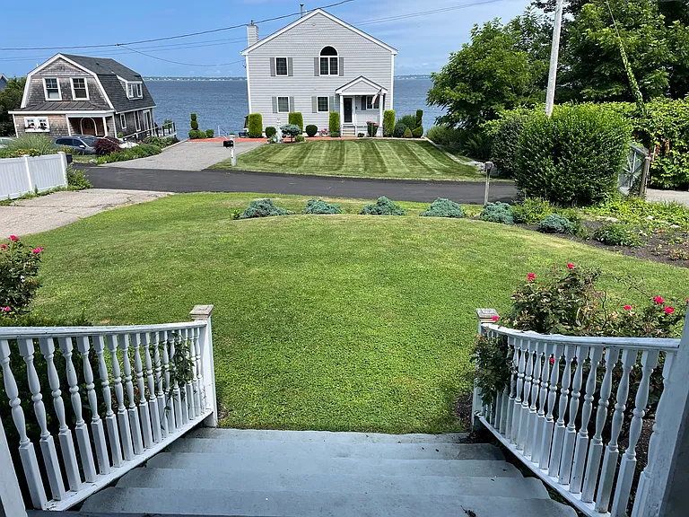 101 Burnett Rd — Photo 4