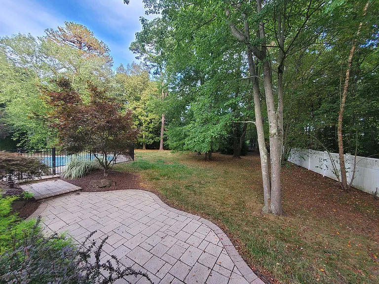 500 Spotswood Gravel Hill Rd — Photo 43