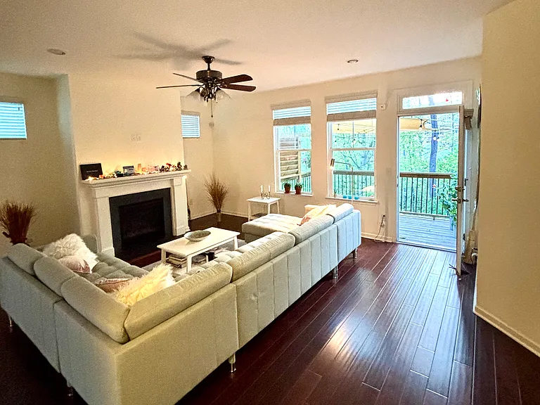 5319 Cambridgeshire Loop — Photo 22