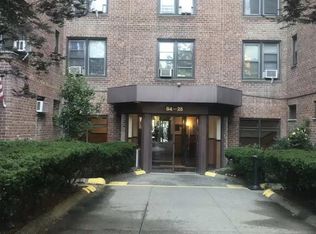 8425 Elmhurst Ave APT 2I, Elmhurst, NY 11373