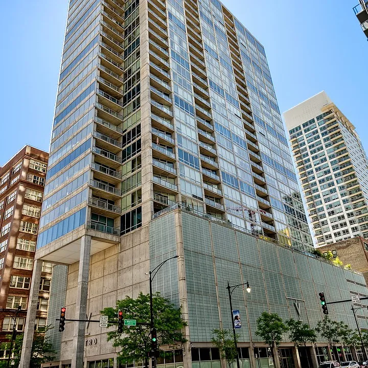 611 S Wells St #2904