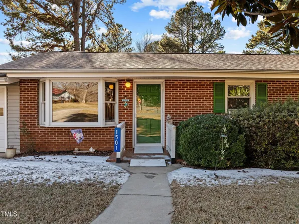 1501 Mountain View Ct, Hillsborough, NC 27278
