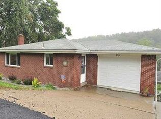 430 Victoria St, West Mifflin, PA 15122