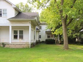 Preleasing For August! Close To Campus