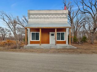 1513 G Rd, Cedar Pt, KS 66843