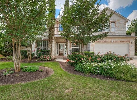 3rd image of 405 Ambrose Dr