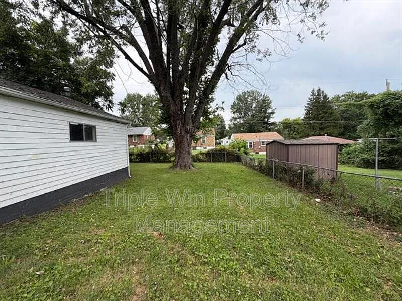 2 bed, 1.0 bath, 850 sqft, $1,275 — Photo 4