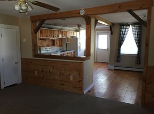 31 Maple St, Ware, MA 01082