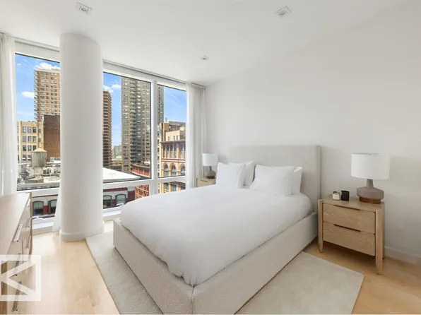 445 Lafayette Street image 13 of 14