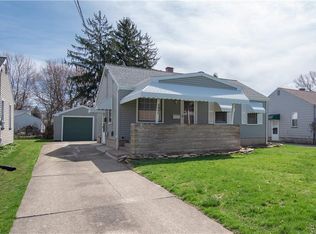 4041 Risher Rd, Youngstown, OH 44511