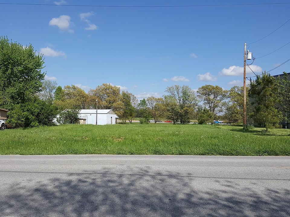 2nd image of 3106 N 20th St
