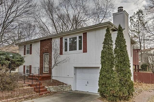 1st image of 3701 N Elmwood Ave