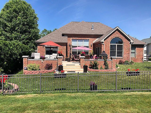 Brick and stamped patio