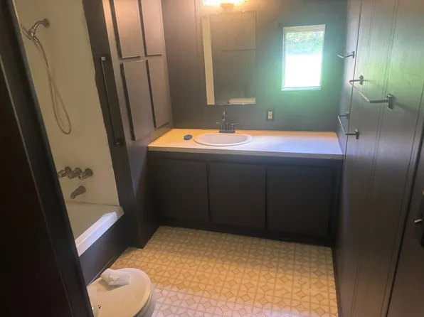 80130 Territorial Rd, Lorane, OR 97451