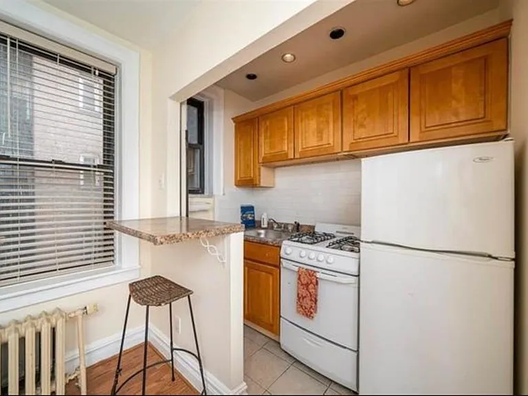 56 Glenwood Ave #28 — Photo 7