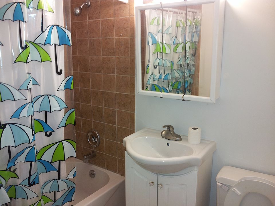 2nd image of 33 Briar St APT 16