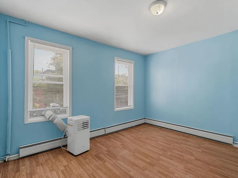 6605 Durham Ave — Photo 5