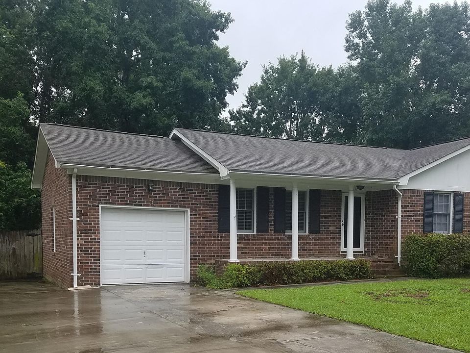 1st image of 414 Brailsford Blvd