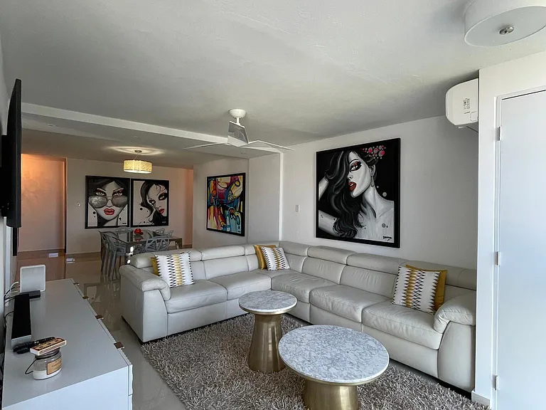 1304 Calle Wilson El Vigia #601 — Photo 1