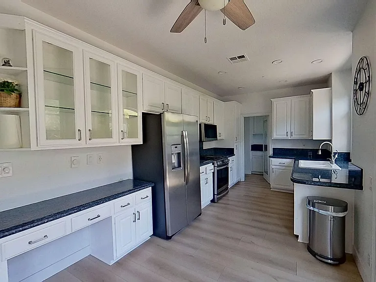 5752 Centerstone Ct — Photo 11