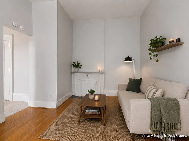 2419 Vine St #1 — Photo 2