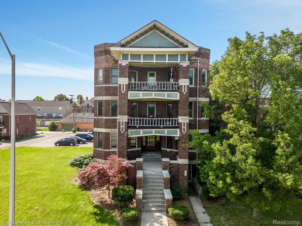 242 E Palmer St APT 6, Detroit, MI 48202