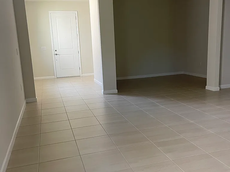 4800 Crested Eagle Ln #0 — Photo 6