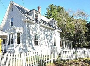 20 Nelson St, Lowell, MA 01851