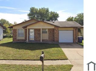 3262 Malinda Ct, Florissant, MO 63031