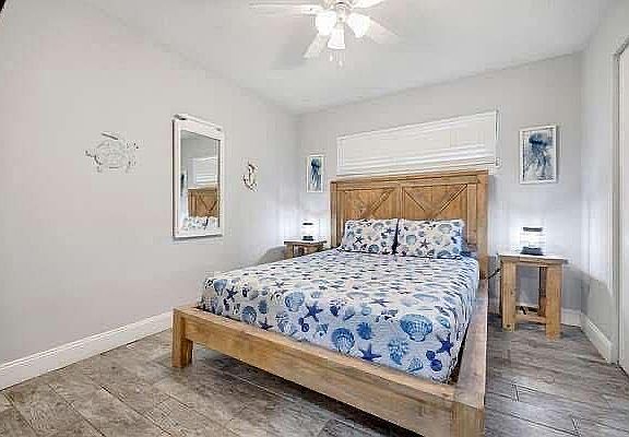 3rd image of 17155 Front Beach Rd