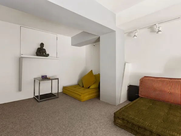 159 Madison Avenue image 8 of 14