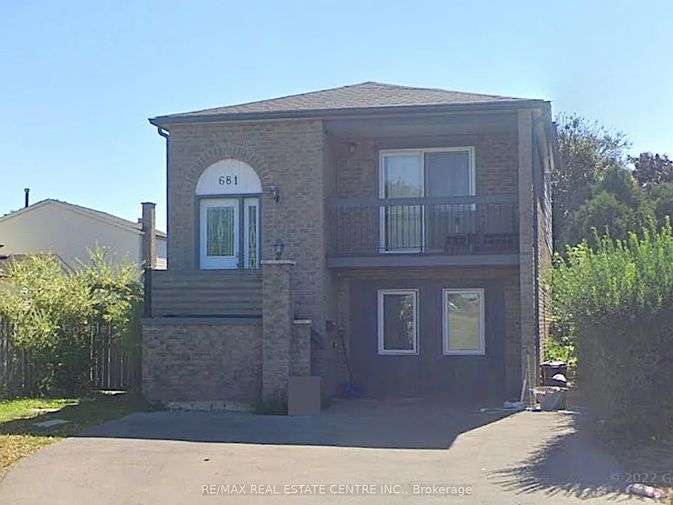 681 Upper Wentworth St #2