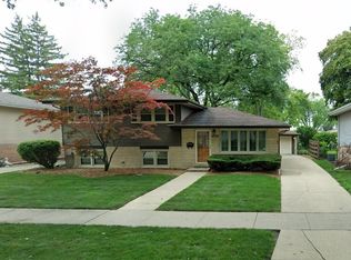 9824 Mansfield Ave, Oak Lawn, IL 60453