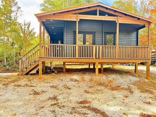 406 Kinston Loop Dr, Westminster, SC 29693