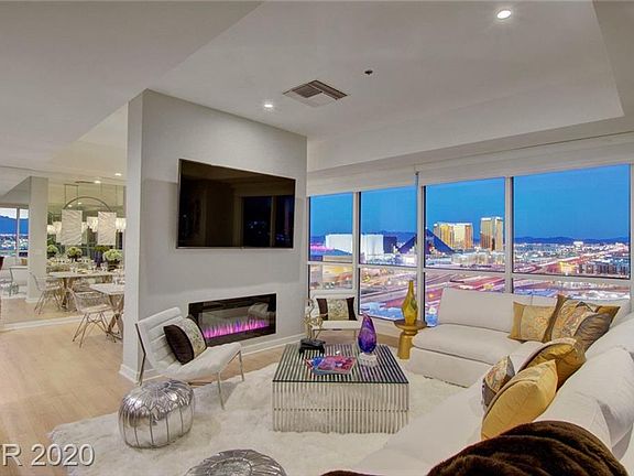 4th image of 4575 S Dean Martin Dr #1600