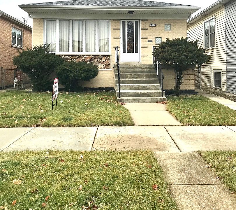 1st image of 3912 N Oconto Ave