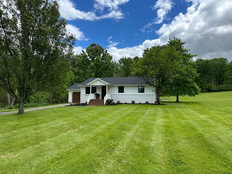 2685 Haus Blvd — Photo 17