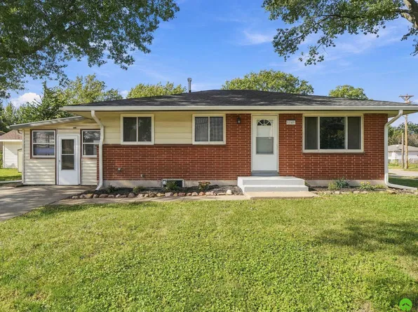 1161 N 56th St, Lincoln, NE 68504