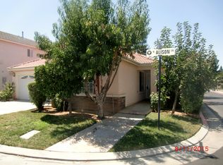 6489 N Alison Ln, Fresno, CA