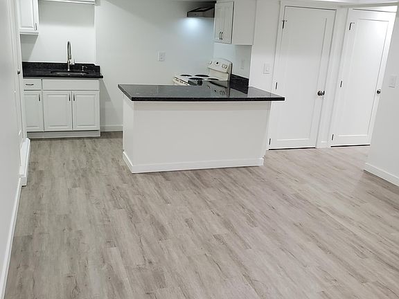 2nd image of 14708 NE 4th Pl