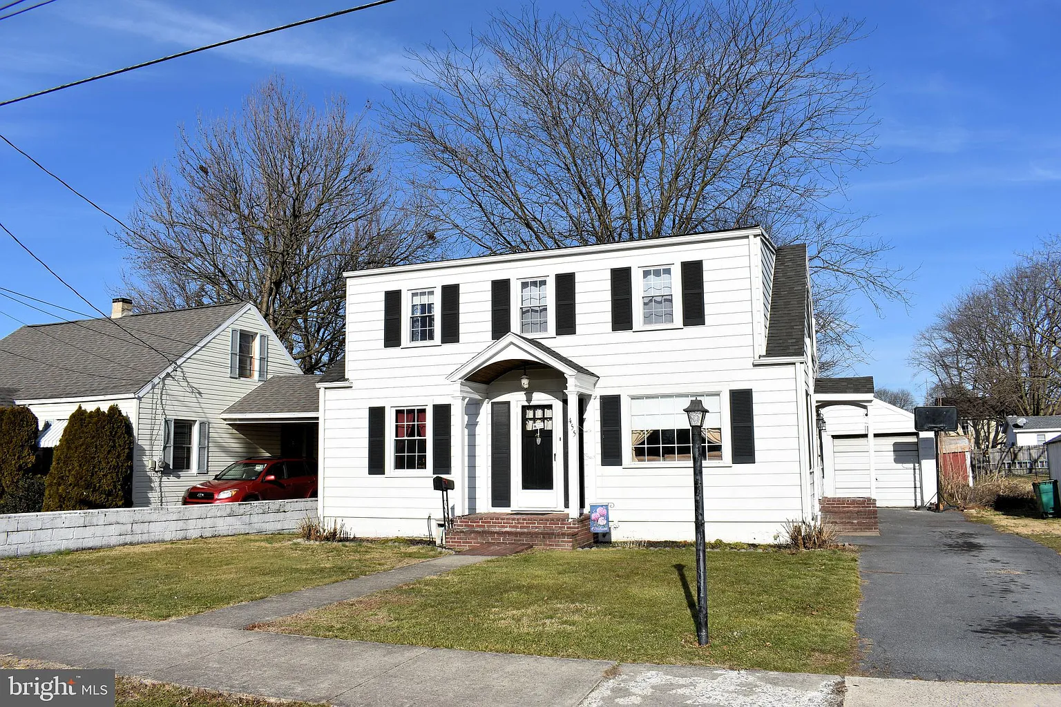 455 Highland Ave photo 1